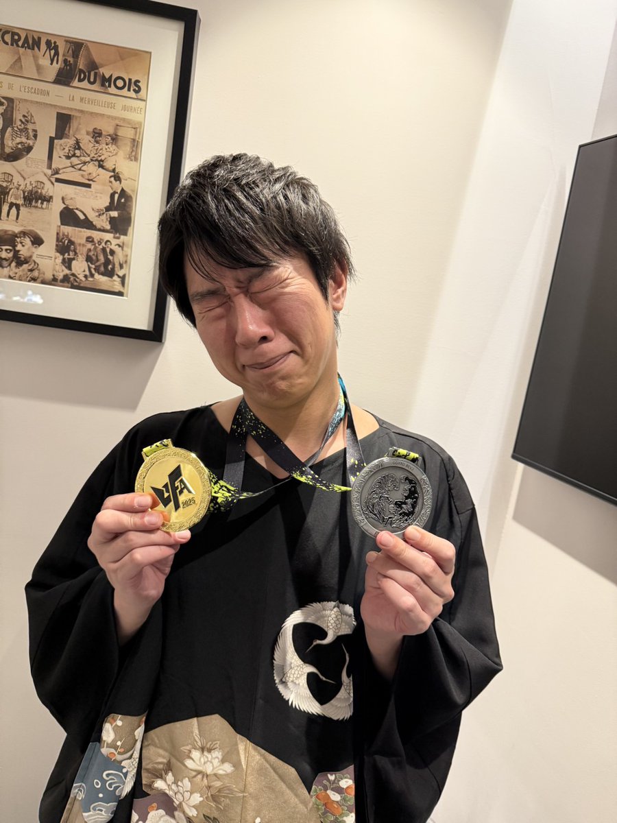 lox_monooki's tweet image. ３日間のUFAはこれにて終了！

GGSTシングルは無念でしたが、
UFA会場でRev2やACPRプレイヤー達が満面の笑みで「Big fan!!」コメントや写真リクエストを多くいただいて、昔からギルティギアやってて良かったと思うばかりです

明日からはサミットと２日間パリ観光してきます