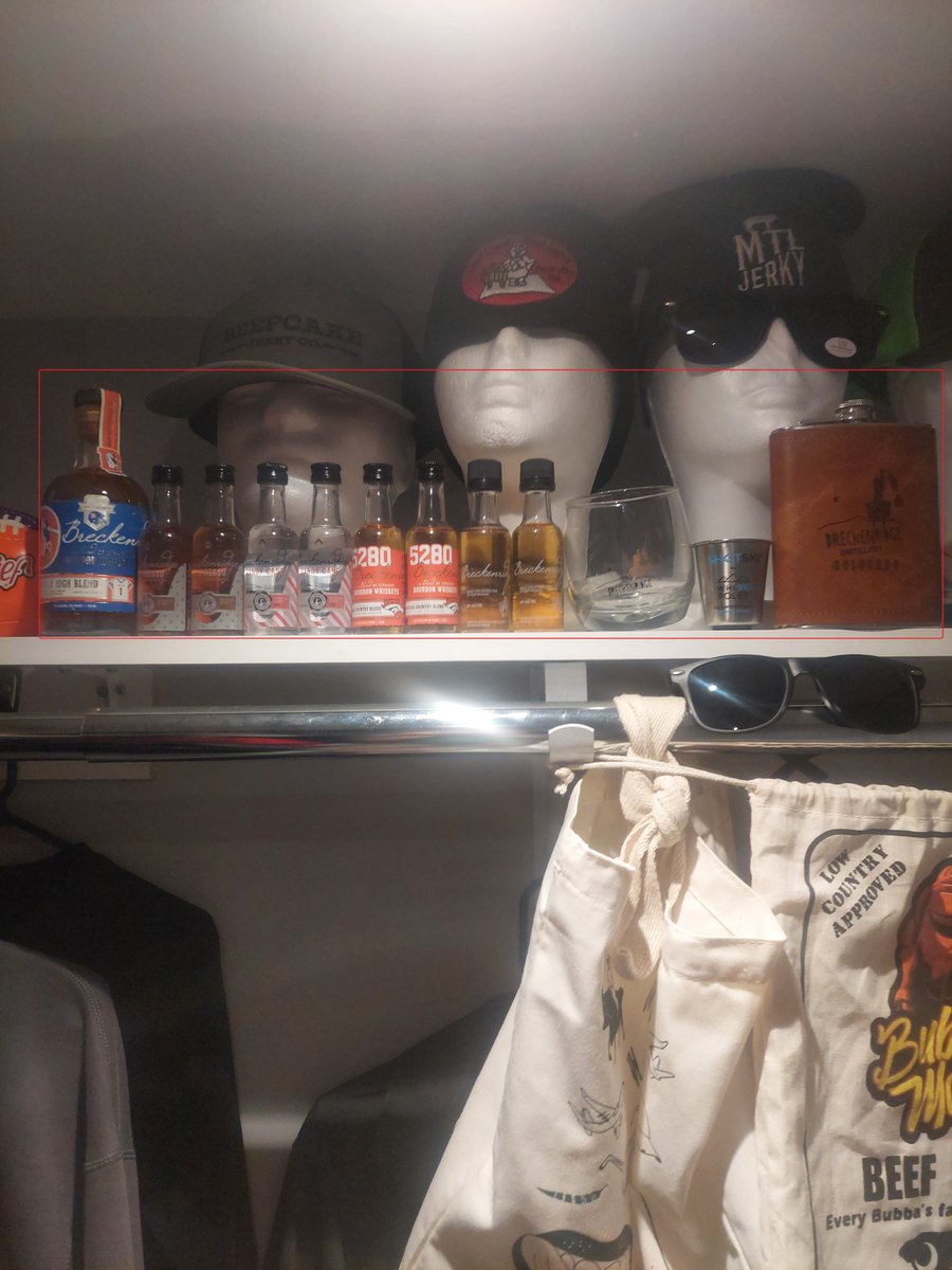 A special thanks to Breckenridge Distillery for donating their snifter glass, shot glass, and leather flask to the Jerky Shrine, which is used in some Boozy Jerky flavors. #boozyjerky #breckenridge #breckenridgedistillery @boozyjerky <a href="/breckdistillery/">Breckenridge Distillery</a>