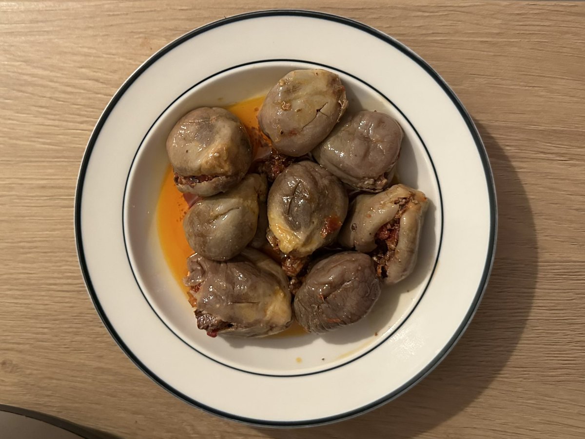 this is who you're arguing with online