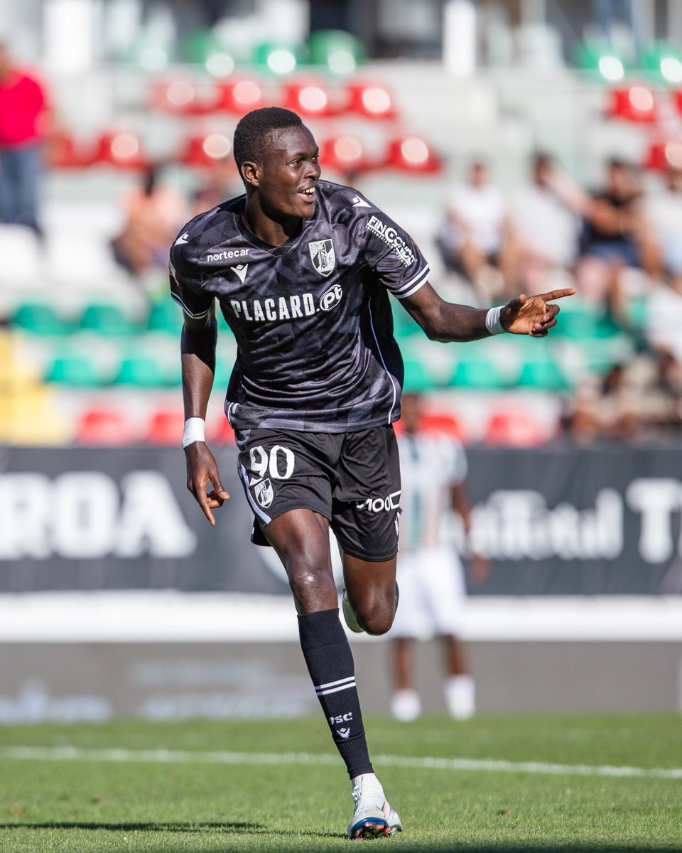 VitoriaSC1922's tweet photo. O primeiro golo não se esquece ✨ Alioune Ndoye estreou-se a marcar ao serviço dos Conquistadores!
#UnidosPeloVitória • #CFEAVSC https://t.co/PIG9rQmlvc