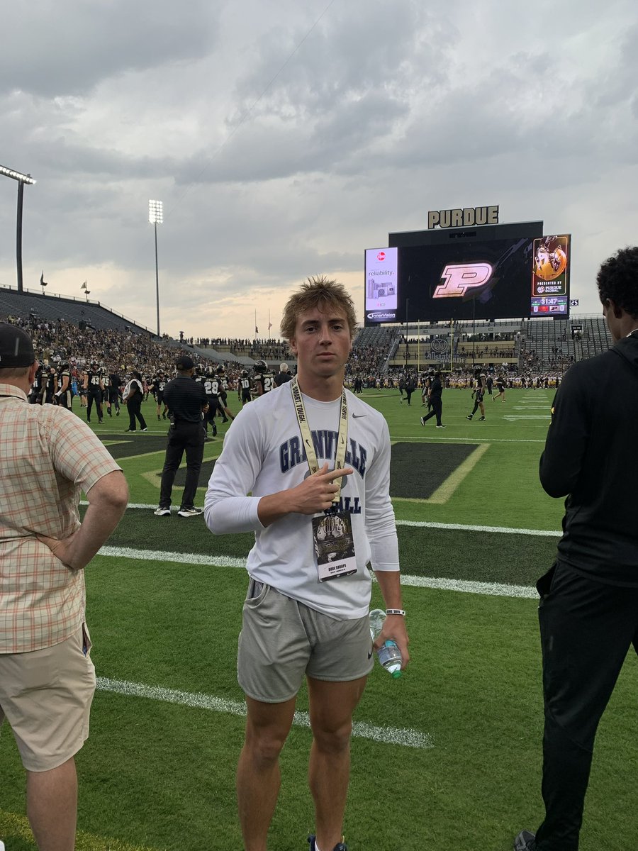 Bode Shoaps (@bode_shoaps) on Twitter photo Great to be back in West Lafayette for Purdue vs USC! Thanks to <a href="/CoachJShibest/">James Shibest</a> and <a href="/CoachPorrecaPU/">Nick Porreca</a> for having me up! 🚂🚂
<a href="/Granville_FB/">Granville Football</a> <a href="/coach_leff/">Dylan Leffingwell</a> <a href="/CoachBecher/">Coach Cory Becher</a> <a href="/D_Madden_Punter/">Coach Dan Madden</a> Great to be back in West Lafayette for Purdue vs USC! Thanks to <a href="/CoachJShibest/">James Shibest</a> and <a href="/CoachPorrecaPU/">Nick Porreca</a> for having me up! 🚂🚂
<a href="/Granville_FB/">Granville Football</a> <a href="/coach_leff/">Dylan Leffingwell</a> <a href="/CoachBecher/">Coach Cory Becher</a> <a href="/D_Madden_Punter/">Coach Dan Madden</a>