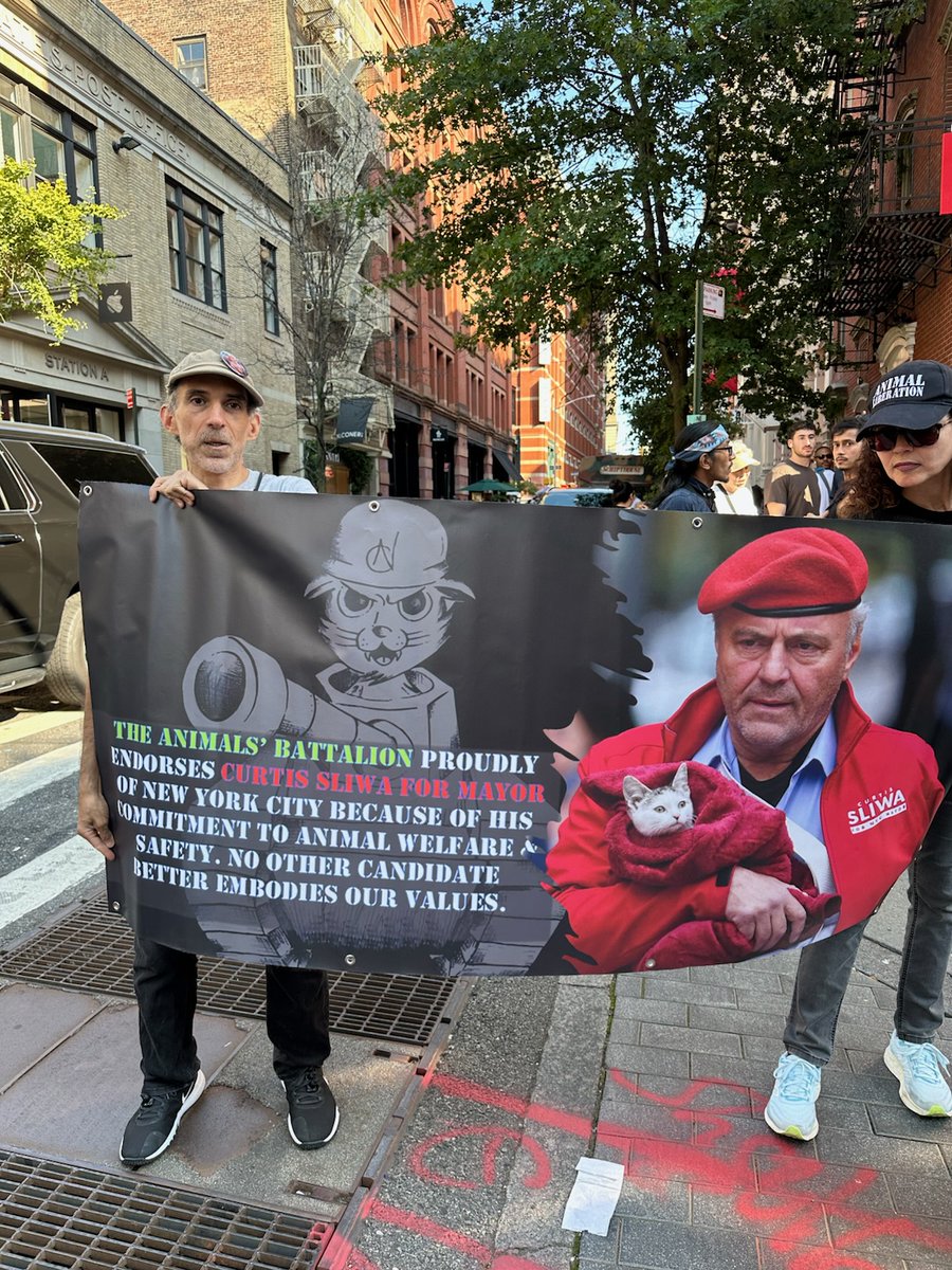Had a great time at the NYC Animal Rights March yesterday promoting  the best hope for this city and its animals. #CurtisSliwa #CurtisSliwaForMayor #catsforcurtis