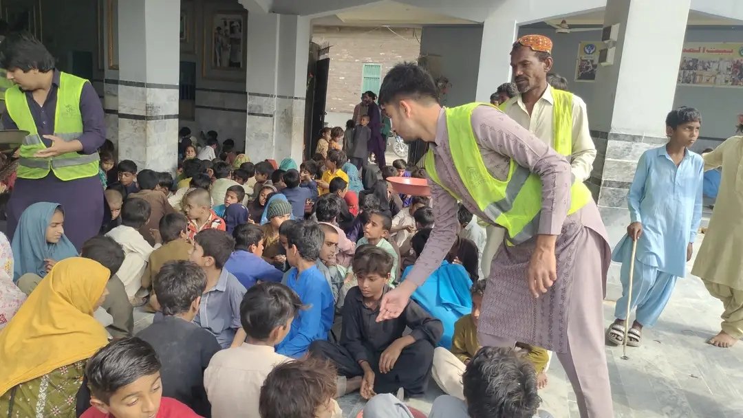 Some beautiful memories of the past work
 ... Captain Tarana Welfare Trust(CTWT) &amp; BAIT-ul- MISKEEN FOUNDATION(BMF), Bhit Shah Sindh, Pakistan 💕