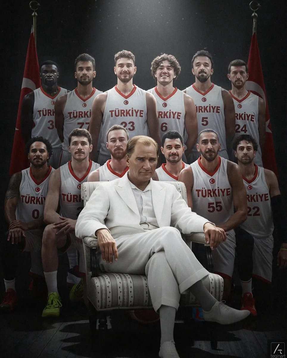 Gururlandık. 🇹🇷  A Milli Basketbol Takımımız, Avrupa ikincisi oldu. Her şey için teşekkürler!