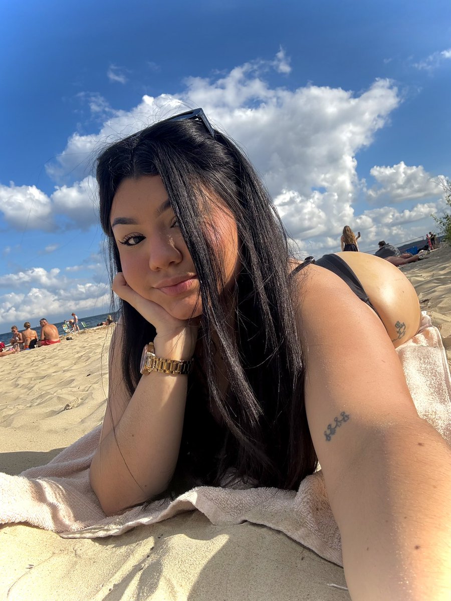 marcelalarag_'s tweet photo. 🐚 https://t.co/zREKW0c1AU