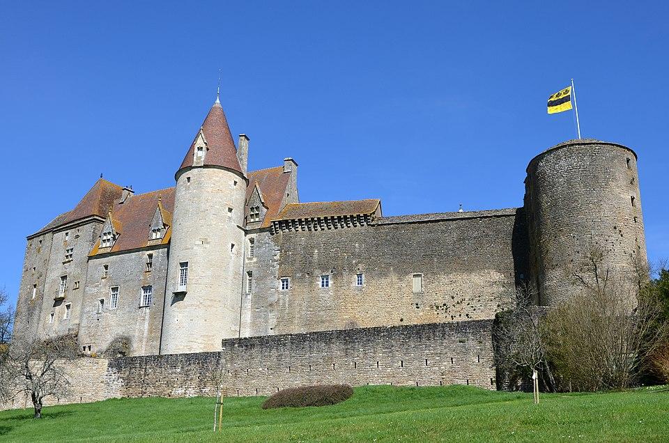 Château de Châteauneuf, actuellement musée à #Châteauneuf (#CôteDOr) La propriété du château (anciennement propriété de l'Etat, ministère de la culture) a été transférée à la région par convention signée le 14 ...
Suite 👉 monumentum.fr/monument-histo…
#Patrimoine #MonumentHistorique