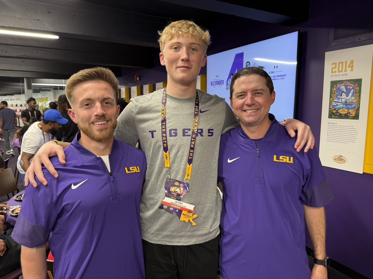 Congratulations to Lee Steele (2028) 6’6 210lbs TE from Orange Beach Alabama on a huge offer from LSU!!!! Shout out to <a href="/CoachAAtkins/">Coach Atkins</a> <a href="/Coach_NateD/">Nate Dodson</a> <a href="/CoachBrianKelly/">Brian Kelly</a> 
<a href="/CoachJoeSloan/">Joe Sloan</a> <a href="/LSUfootball/">LSU Football</a> <a href="/LSU/">LSU</a> <a href="/LSUBasketball/">LSU Basketball</a> <a href="/OrangeBeachFB/">Orange Beach HS Football</a> 
<a href="/BenThomasPreps/">Ben Thomas</a> <a href="/PowerHSports/">Powerhouse Sports</a> <a href="/LSUsports/">LSU Tigers</a>