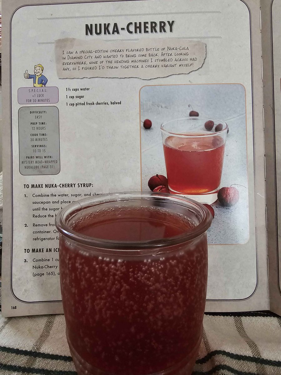 Hungry Mothman tweet media