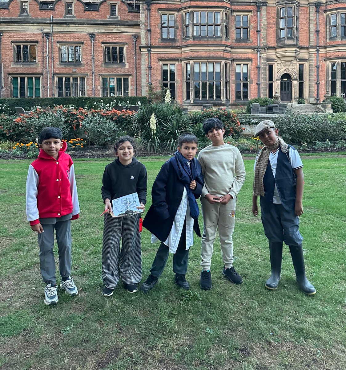 With bags packed and smiles all around, Year 5 had an amazing residential trip to Beaumanor Hall and made lots of memories! 🎒🚍🌳 <a href="/HazelSchool/">Hazel Community Primary School</a>