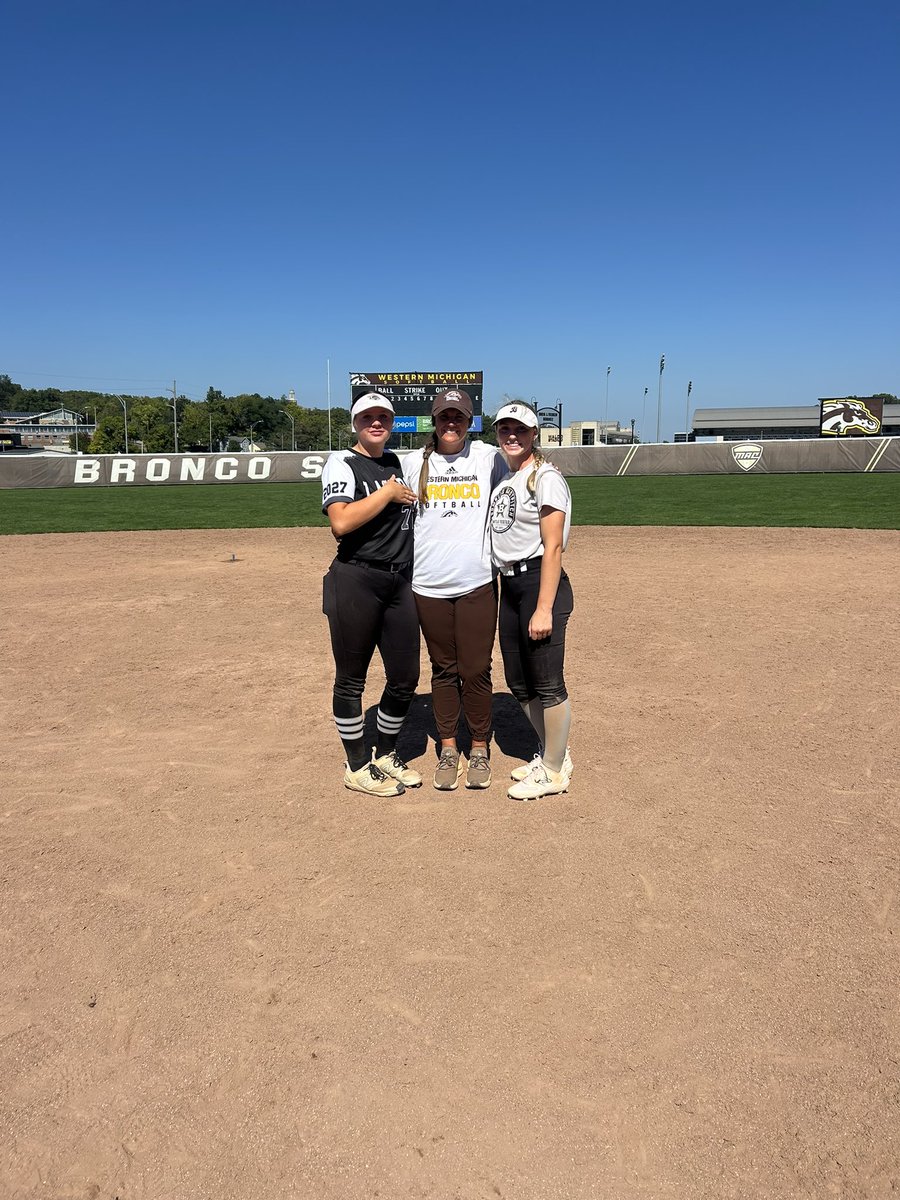 Had a great time at Western Michigan camp today. Thanks to all the coaches and players for putting on such a great camp! And I got to see an old and a new teammate. <a href="/marleewilson/">Marlee Wilson</a> <a href="/Coach_Mogan/">Morgan VanderBor</a>