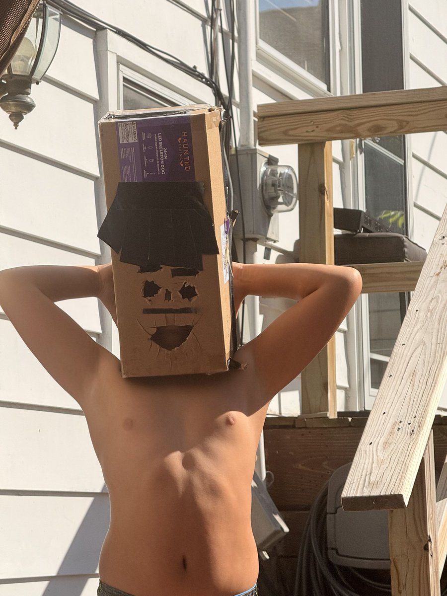 My 10-year old already embracing true <a href="/Browns/">Cleveland Browns</a> fanhood with his Sunday arts &amp; crafts