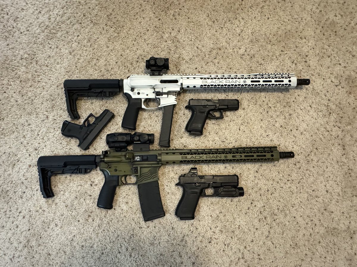 TylerTroutman99's tweet photo. @CJGRISHAM Is that a black rain rifle 😍😍 they’re the best. https://t.co/HYEIBGUpoa