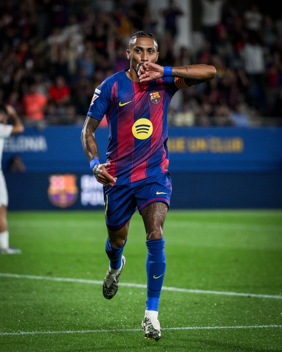 brfootball's tweet image. Raphinha was subbed on at halftime:

▪️ goal in the 53rd minute
▪️ goal in the 66th minute

⚡