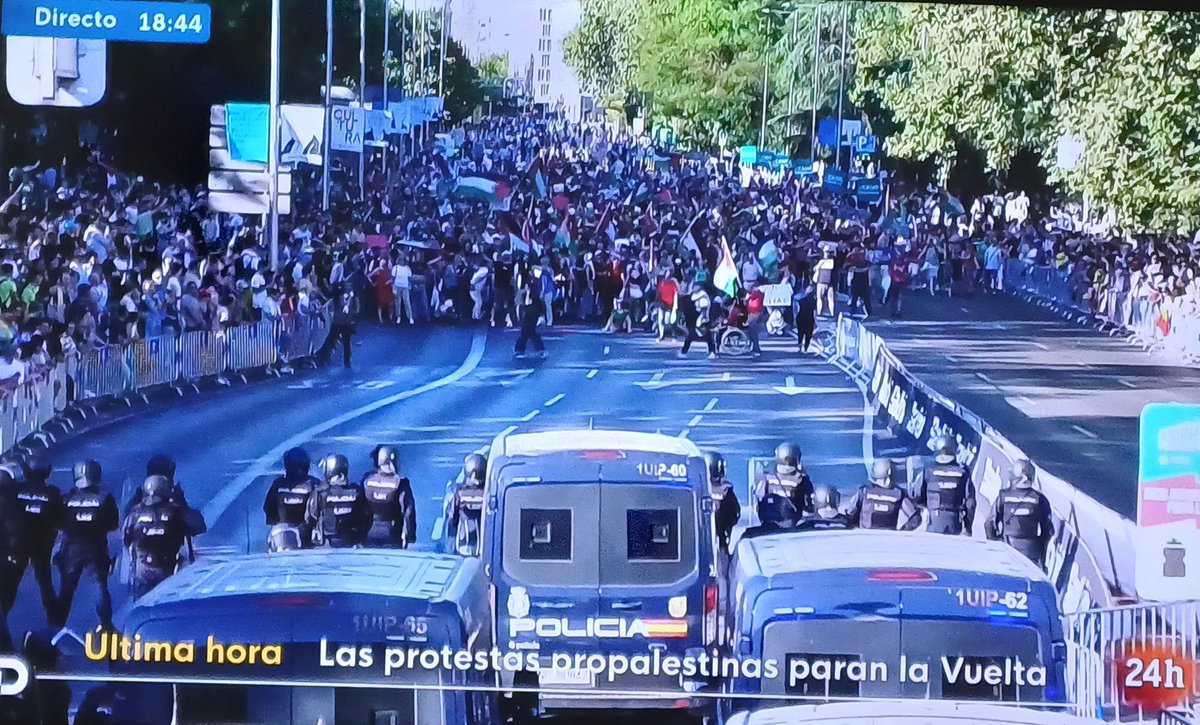 En la historia hay días que cambian el devenir de los acontecimientos: las marchas por los derechos civiles en EEUU, el ‘No a la guerra’ de Irak en 2003 o el 15M en 2011.

Pues Madrid levantándose hoy contra el genocidio en Gaza ya es otro día de esperanza para la humanidad.