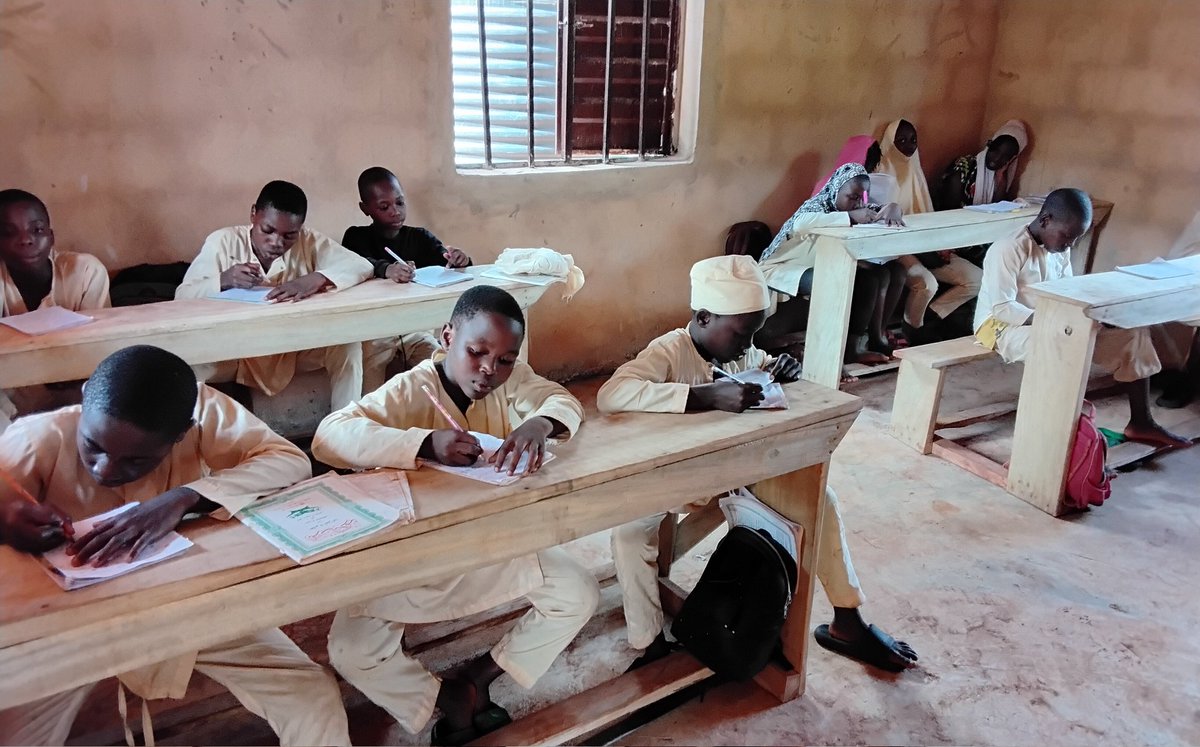 siraj_ugwu's tweet image. Today’s  date is  Sunday 21st  Rabi’ul Awwal 1447H /14th September 2025. 
Ma shaa Allah!  Alhamdulillahi.  We are back in the  classrooms . Our students are enjoying their new desks.  Jazzakumullahu khairan.