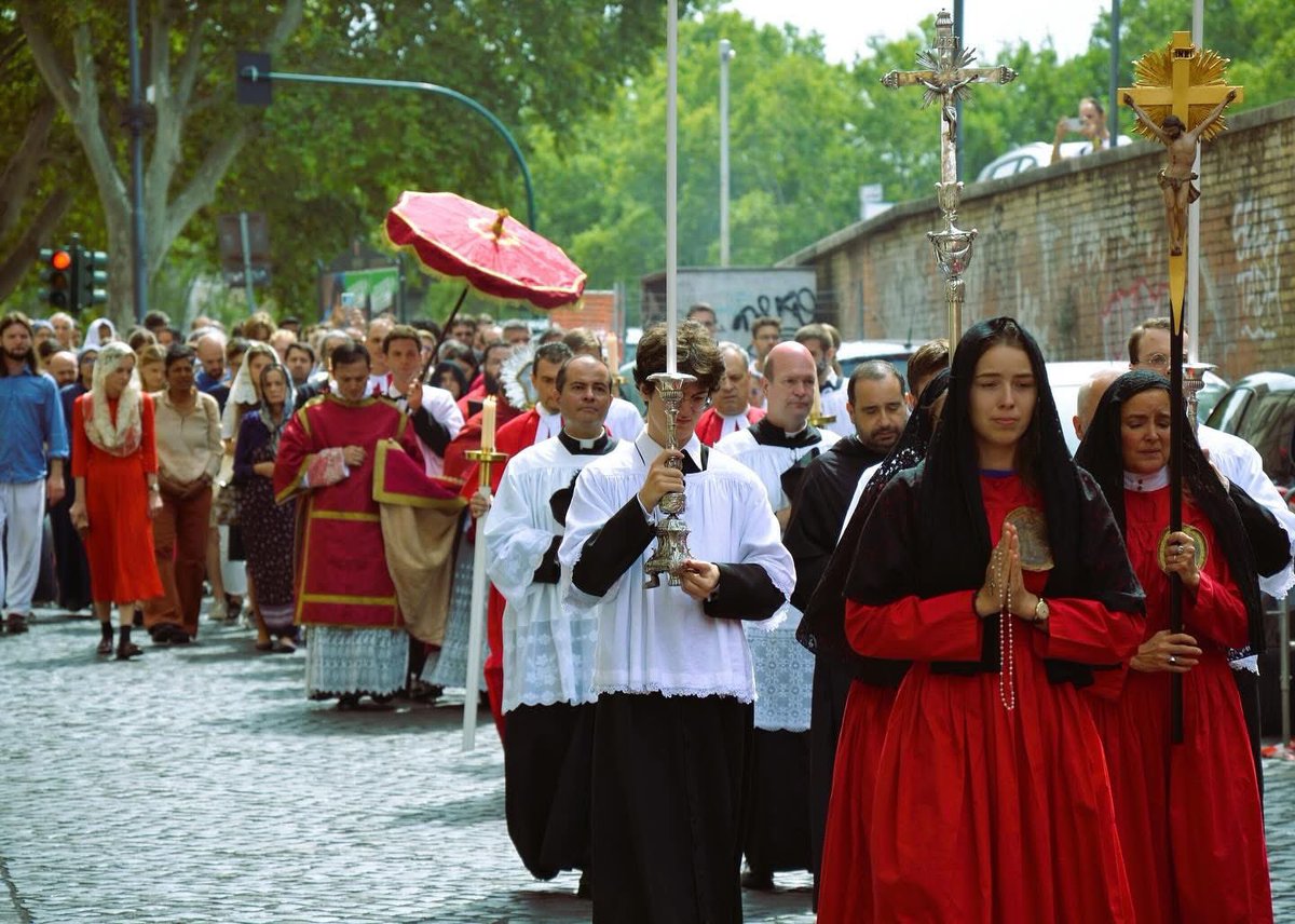 SS. Trinità dei Pellegrini tweet media