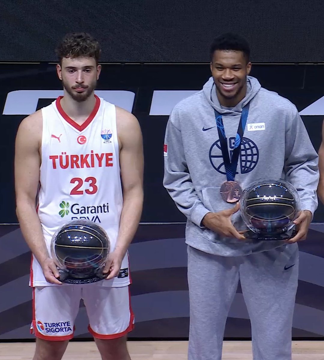 Pencil 🇦🇺 tweet media