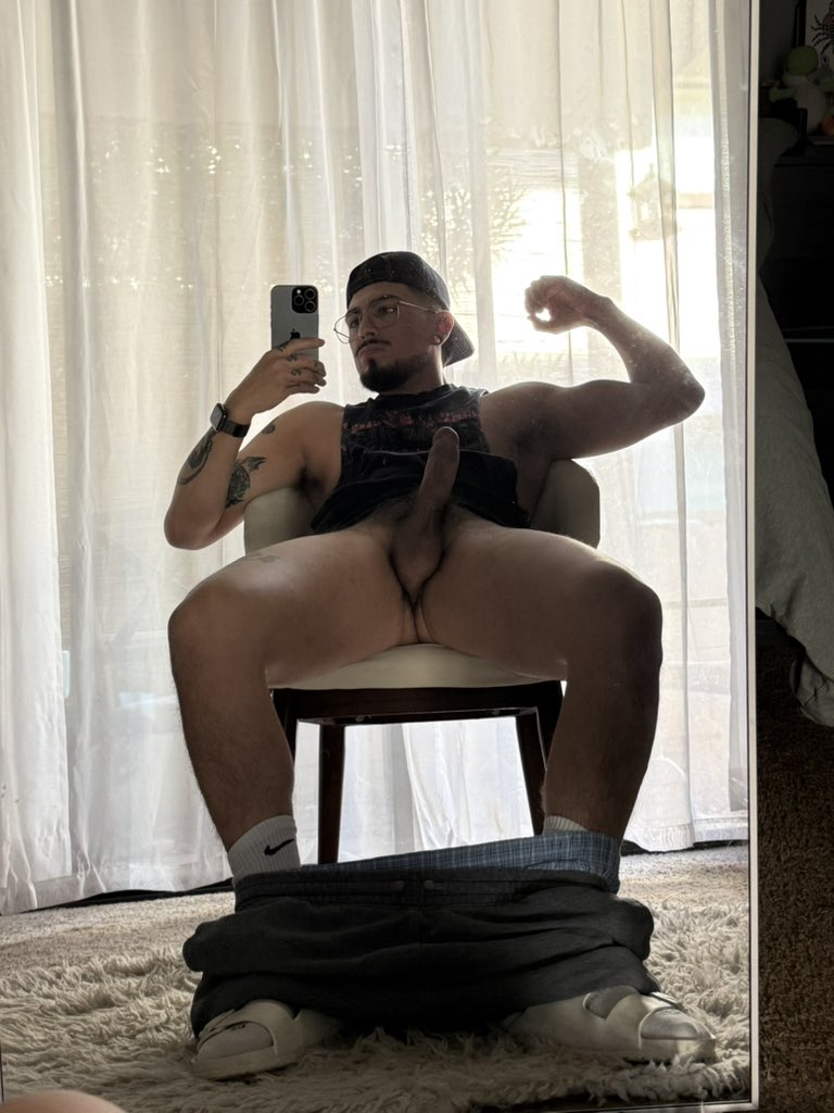 mistercopafeel's tweet photo. i’m just a boy https://t.co/roTuSju2a8