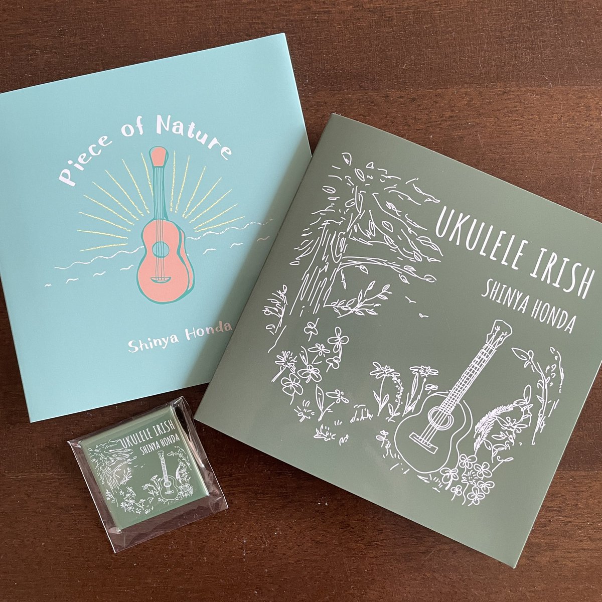 昨日は本田信也さんの『UKULELE IRISH』レコ発ライブへ♬ 
アイルランド音楽のアルバムで、コスパの悪い（←本人談w）超絶技巧満載で、麻生洋平さんとのグルーヴ感も堪能✨ アイルランドは私が最初に一人旅をした、思い出深い国でもあり🥰 オマケ的に演奏してくれたオリジナル曲も素敵でCD2枚ゲット😆