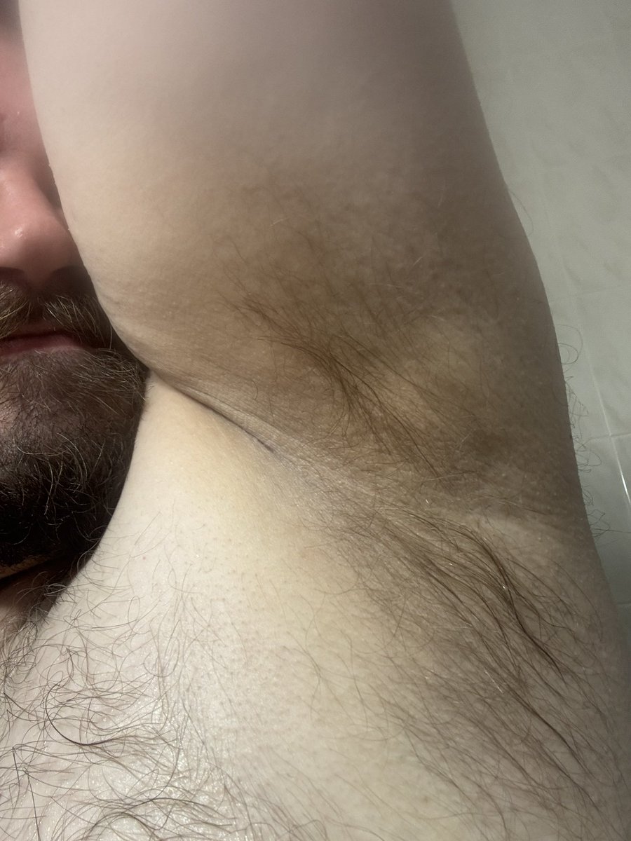 Push AND cardio in one day. I REEK. Sniff up my pheromones, boys 🐽