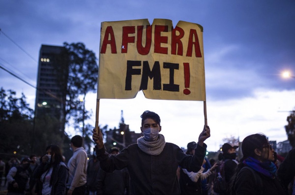 SamuelL55673893's tweet photo. Me huele a OCTUBRE ☺️ ✊🏽

Unidad, fortaleza del tejido organizativo y lucha

Daniel Noboa eliminó el subsidio y subió 1 dólar al galón del diésel solo por complacer al FMI

Hora de despertarse Ecuador 🚨✊🏽
#Hay que fortalecer la gran unidad de las izquierdas en Ecuador 🇪🇨. https://t.co/emrSkSIyrM