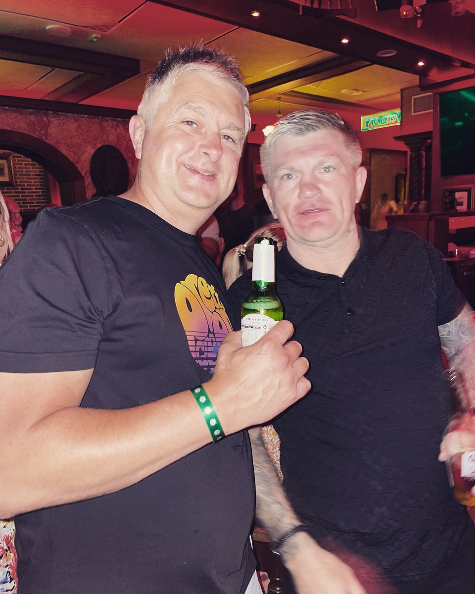 Shocked and saddened  at the news about #RickyHatton had the pleasure of meeting him in 2022 in Tenerife and he was brilliant with us and we had a chat and laugh with him, like he did with most people. Amazing fighter who will never be forgotten, what a career 🥊 RIP champ