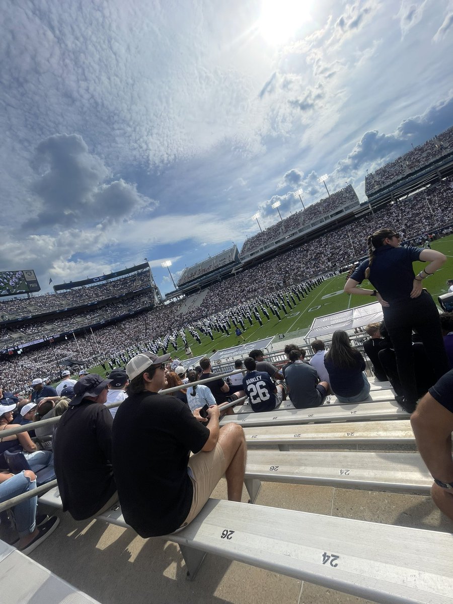 Jared_newera0's tweet image. Had a great time at happy valley Saturday‼️ thank you coaching staff for having me #weare @PennStateFball 
@coachjfranklin @CoachTerryPSU @egallagher2 @WingTPasser @Godsgift_Nate @EdOBrienCFB @PRZVicCastillo @CoachAJMadness @BretCooper13 @KendraHigginbo3