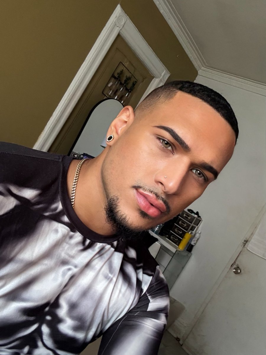 MARS 🪐 (@dominican_boss1) on Twitter photo 