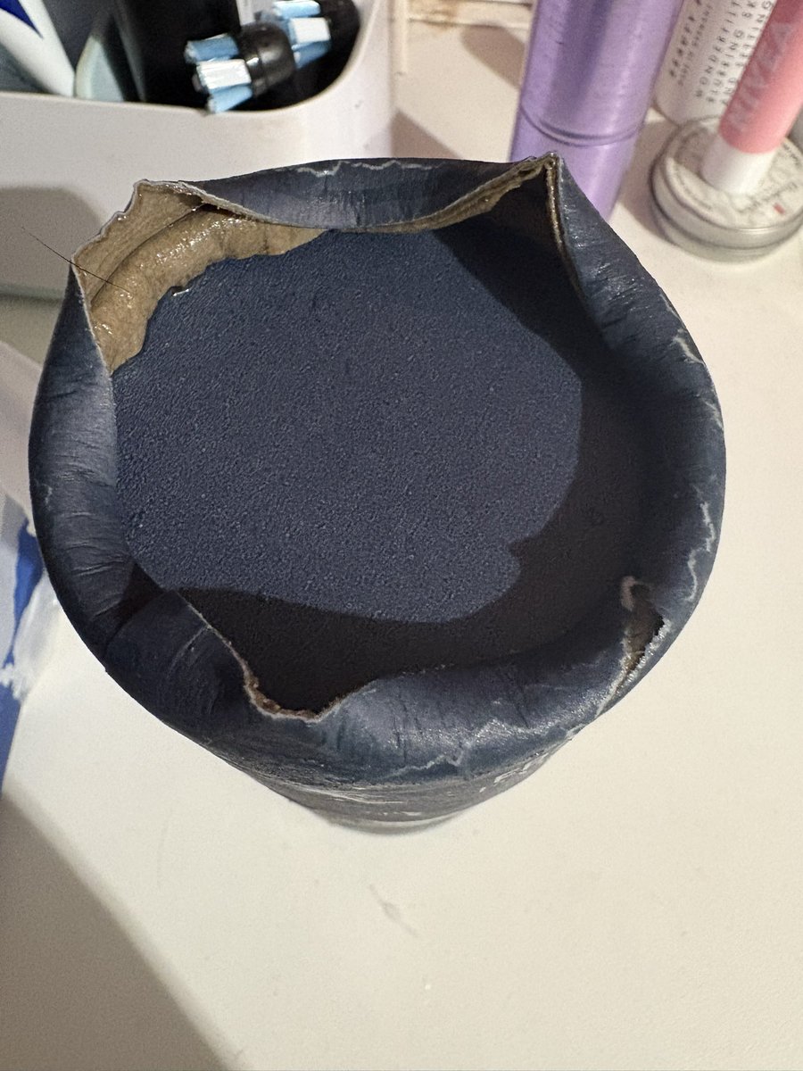 theminxyone's tweet photo. @ASOS_news @ASOS_Menswear “we will need to check the item is faulty” er hello?? ASOS you are the WORST!! https://t.co/FpfuWOx4R2