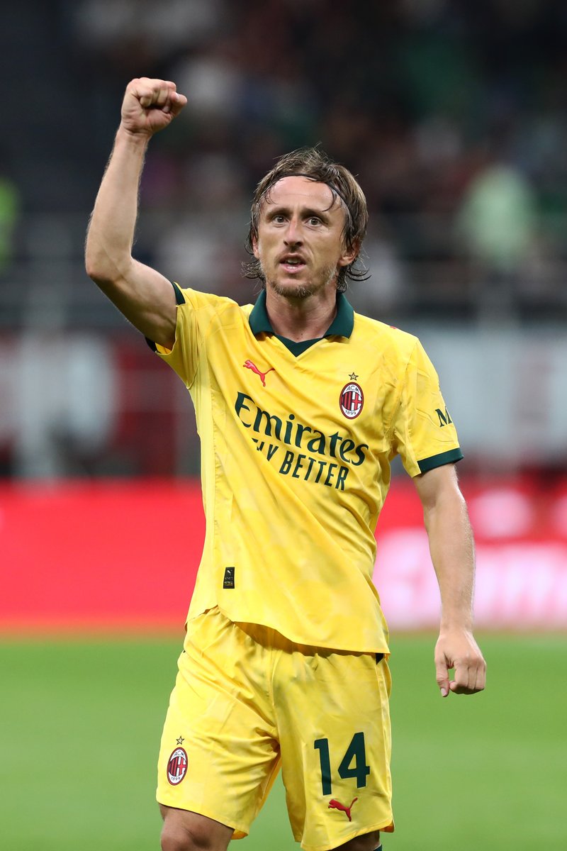 Full of class 🍷

#MilanBologna