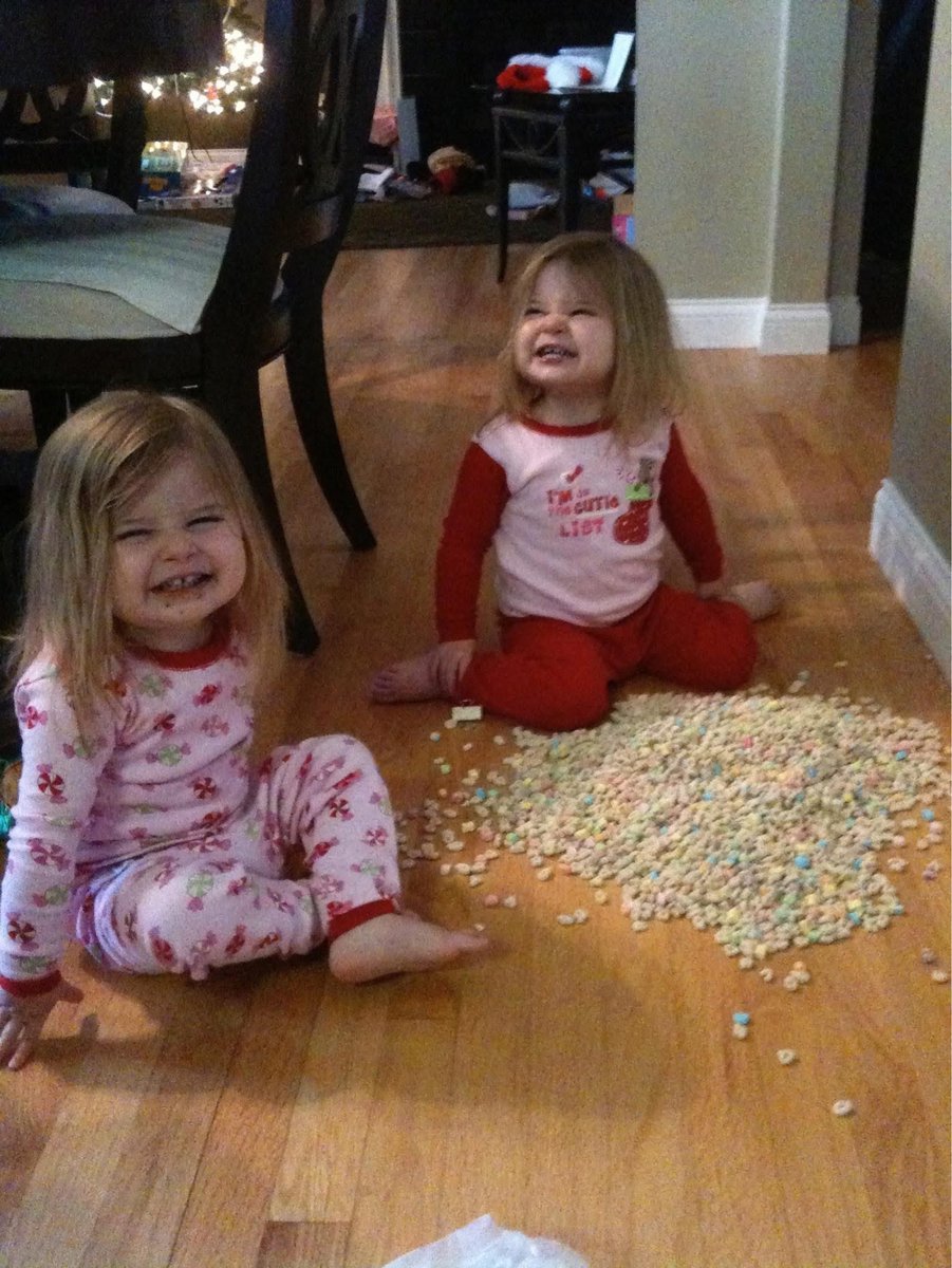 Happy Senior Sunday to these two.  Always better when your built in bestie helps you do it 🩷🔷⭐️☘️🌈 <a href="/AvaRod11/">Ava Rodriguez</a> <a href="/Vanessa_rod07/">Vanessa Rodriguez</a> <a href="/AvaAndVanessa/">Ava And Vanessa Rodriguez</a>