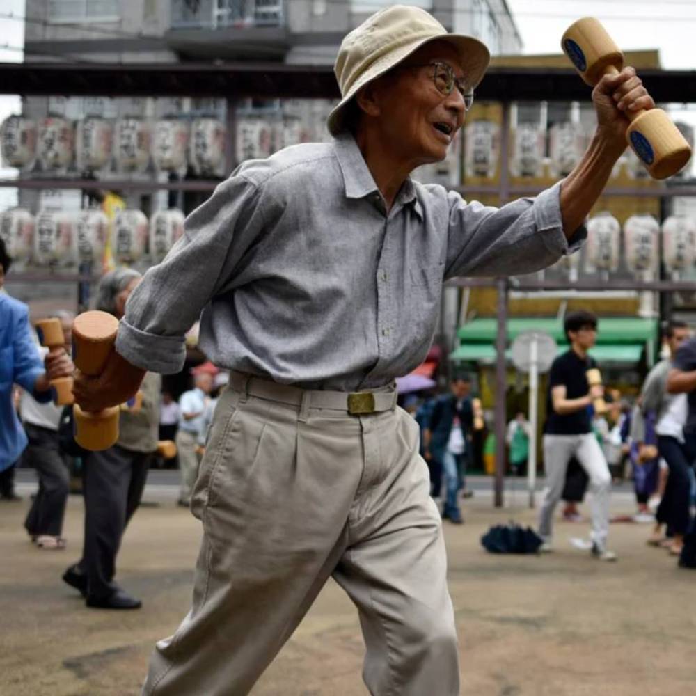 رجل مسّن في اليابان (اكس)
