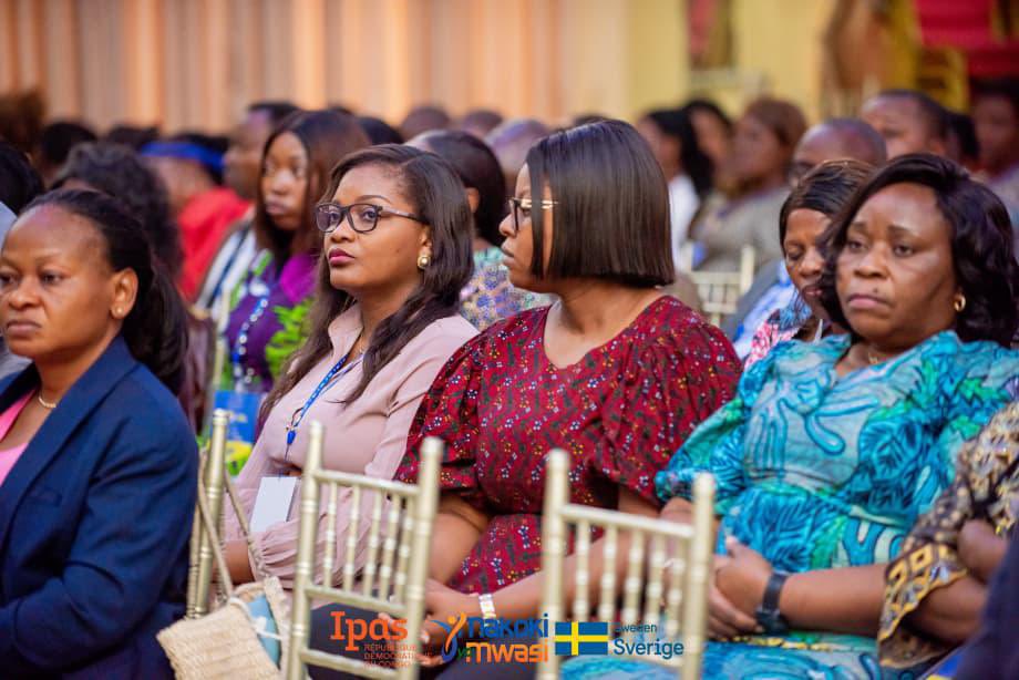 Mulunda_JC's tweet image. En soutenant ce forum des ministres de genre, Ipas @MakokiYaMwasi  attend des gouvernements national et provinciaux, l’accélération de la mise en œuvre des instruments juridiques qui promeuvent et protègent les droits des femmes y compris le #ProtocoleMaputo. @GenreRDC