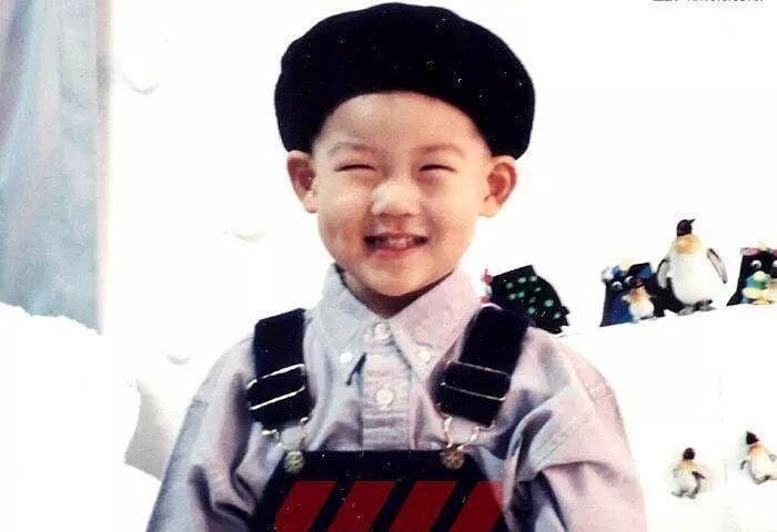 heonupdates's tweet photo. he still looks exactly the same 🥺🥺 https://t.co/RJiwO3prQy