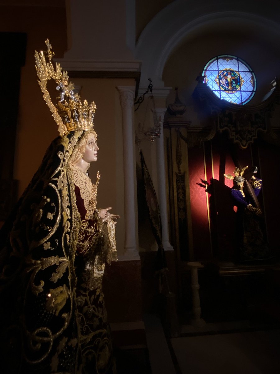 Imágenes de la Veneración de Maria Santísima Nazarena Titular Mariana de <a href="/elnazarenoes/">Nazareno Córdoba</a> en su sede Canónica la Iglesia Hospital Jesús Nazareno de Córdoba 

#NazarenaCordoba 
#14Septiembre 
#CordobaEsp
#ExaltaciónDeLaSantaCruz