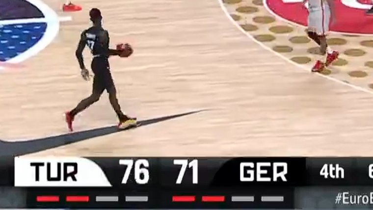 Akıl hastanesini arayın abi