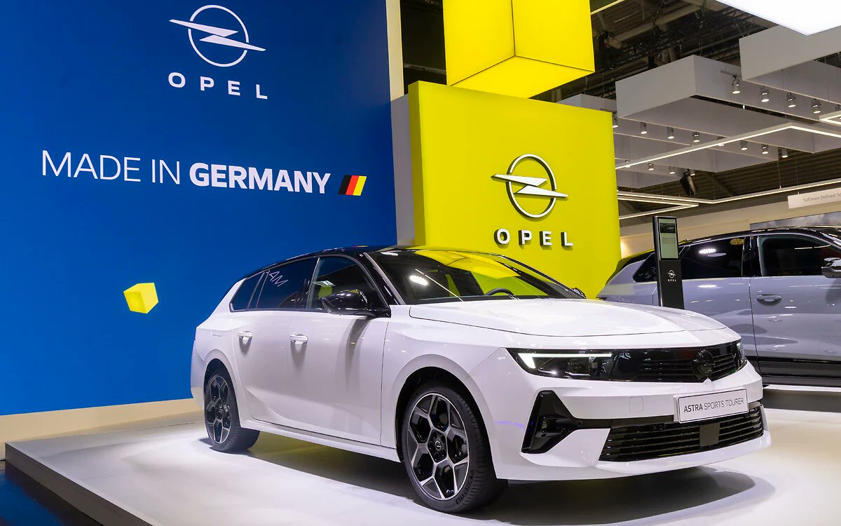 Riwal888 tweet media