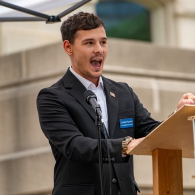 Join this grassroots movement! Together, we will create a system that represents all of us and not just the top 1%!

JacksonFranklinForCongress.com

#PeopleOverProfits
#FranklinForCongress #District5