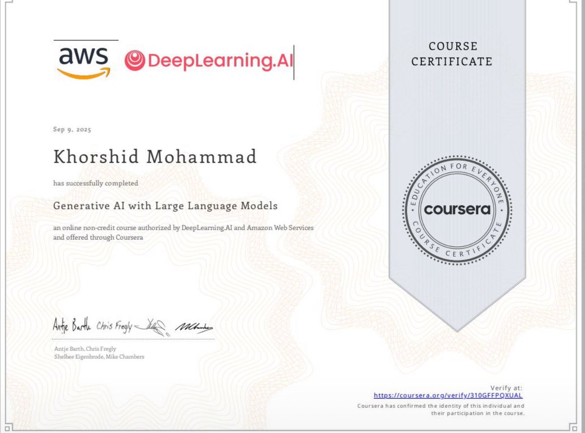 DrKhorshidM's tweet image. After lots of AI lectures &amp;amp; courses, I finally feel caught up as a non-expert physician. 
Tip for busy folks: take AI in Healthcare + Google Prompt Engineering Essentials.
#AI #Healthcare #PromptEngineering