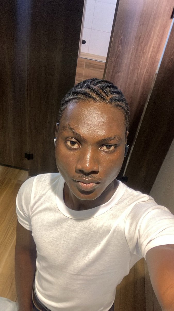 olaoluwakitan🐬✨ tweet media