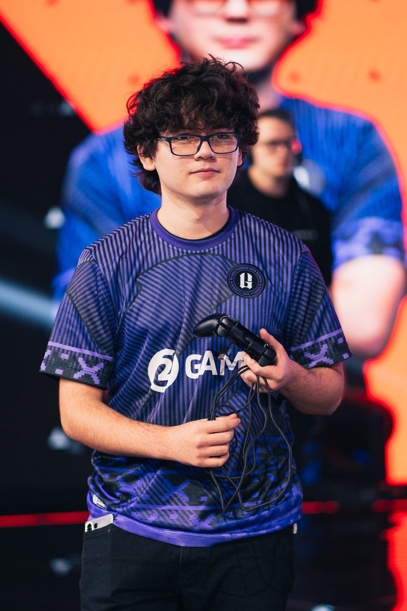 Encerramos nossa RUN no UFA 2025 no Top 3! 🏆🔥

Mas que orgulho dessa caminhada <a href="/DerekBlaz11/">2G Blaz</a>, terminamos em 3º lugar no UFA 2025, depois de enfrentar lendas e mostrar o poder da América do Sul no palco global. ✨

#UFA2025 | STREET FIGHTER 6