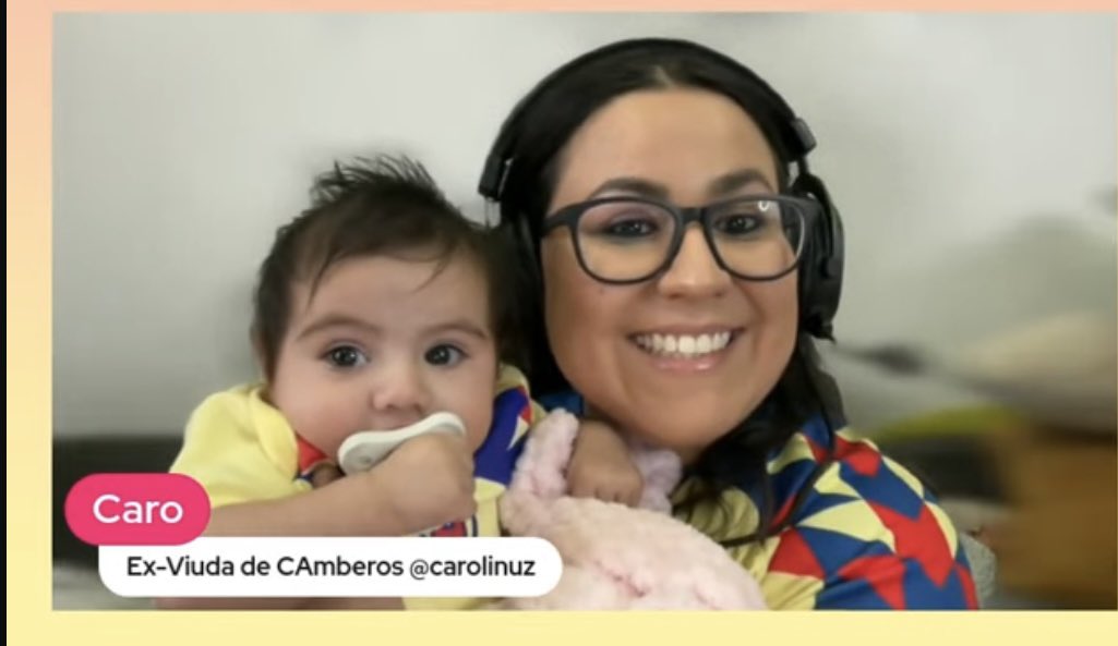 carolinuz's tweet photo. Se logró el debut de la nueva americanista 🥰 @futenrosa @gabyescribe @SoyJessMontiel https://t.co/z3vPU1EhZM