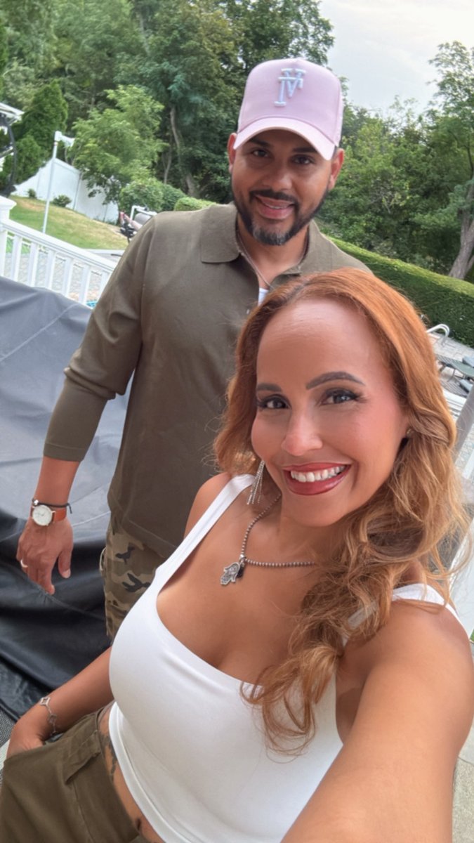 80vivian's tweet image. Camouflage and nude heels—nothing hidden about this flex 💼✨ We don’t blend in, we stand out.@JonathanPagan @newbalance 
 #CoupleGoals #UnbotheredEnergy #StreetStyleRoyalty #HeelsGameStrong
#KOTD #StreetStyle #UnbotheredEnergy #HeelsOnPoint #DripCheck #SexyAndSassy