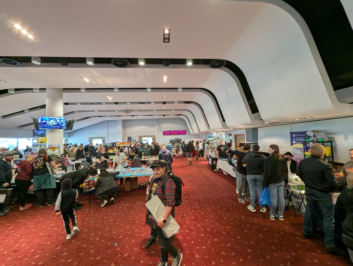 Enjoyed the Liverpool Gaming Market today at Aintree Racecourse.
Some interesting stuff.
I did see The Firemen CIB for £1500, so I passed on that this time, but one day it will be mine.
..one day.