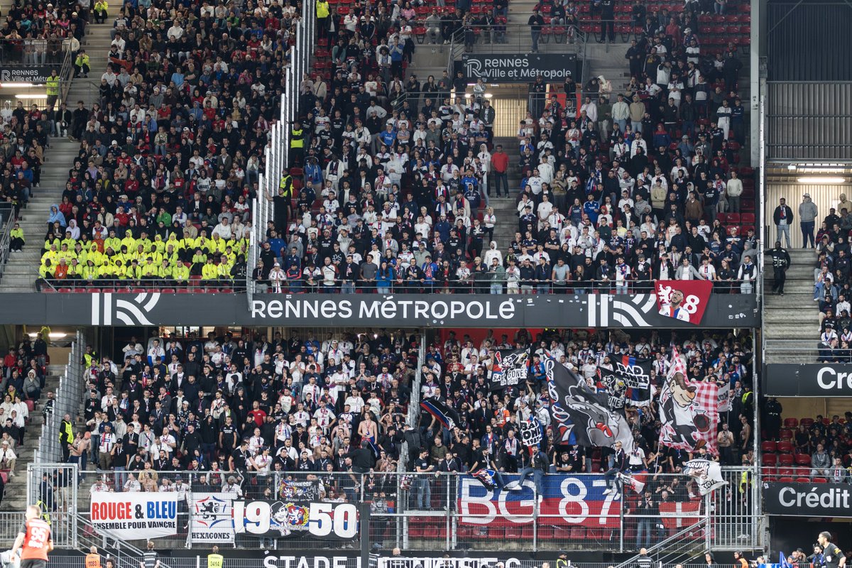 Merci aux 900 supporters présents à Rennes ce dimanche soir 🙌❤💙

#SRFCOL