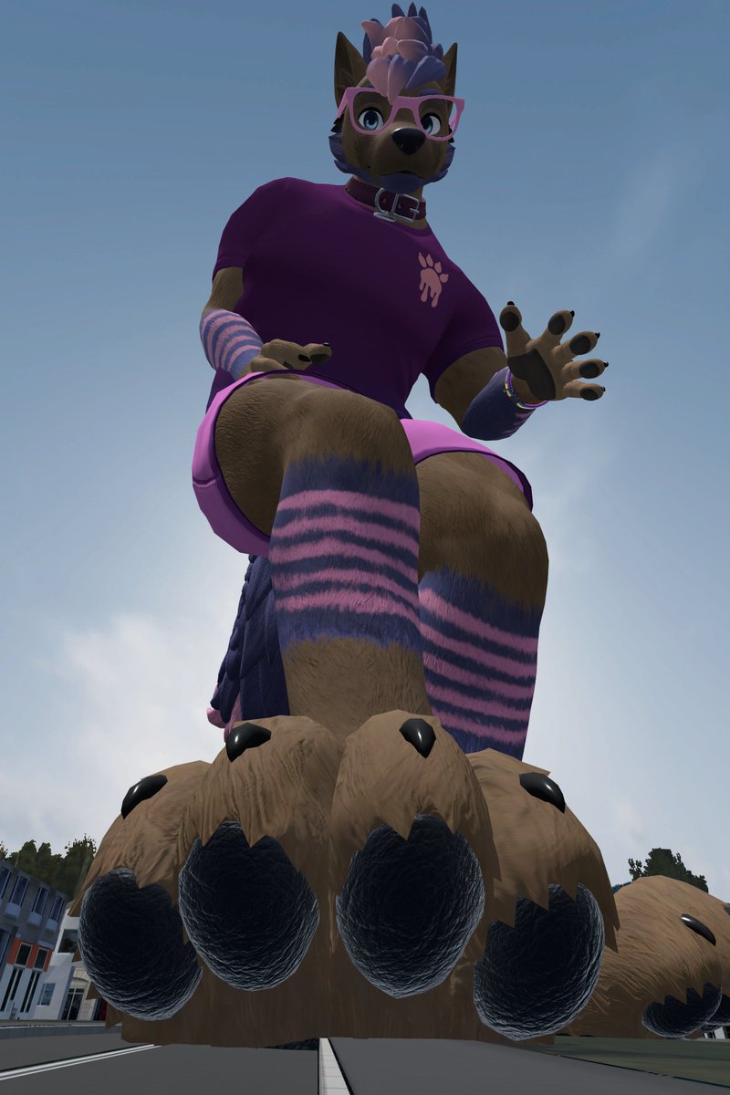 DazzleWolfgar's tweet photo. Showing off the goods for #steptember :3

#macro #macrofurry #vrchatfurry #paws https://t.co/PdgkW5fpIX