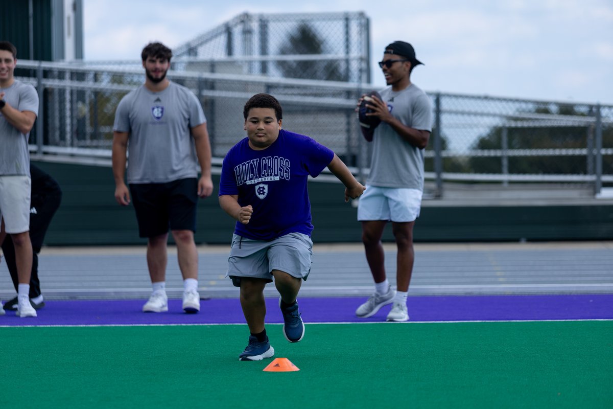 Holy Cross Football tweet media