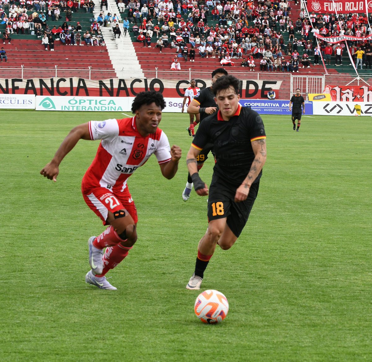 Culmina el partido en Ambato, #TUniversitario 0-2 #DCuenca 

#LigaEcuabet