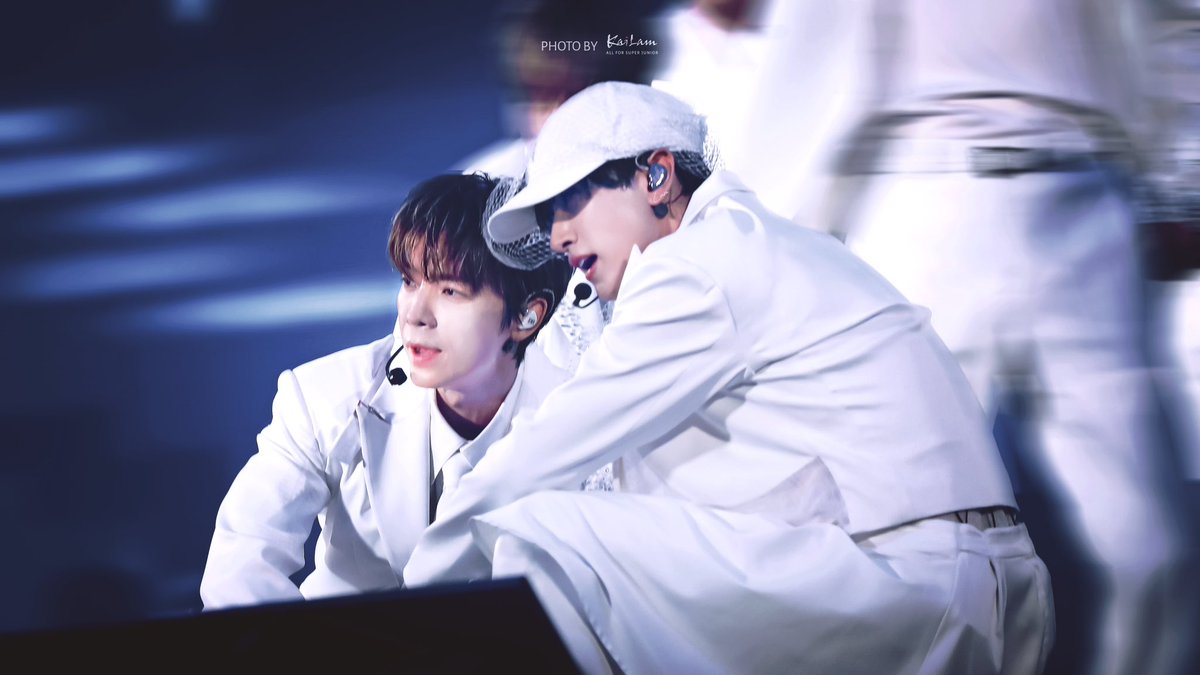 kailamelf's tweet photo. 250913 SS10 IN JARKATA #EUNHAE 2P

🤍🤍🤍🤍🤍

【ALL RIGHTS RESERVED】

#superjunior #sj #suju #슈퍼주니어 #ss10 #supershow #supershow10 #hyukhae #eunhyuk #leehyukjae #leedonghae #donghae https://t.co/dsU3XohsnP