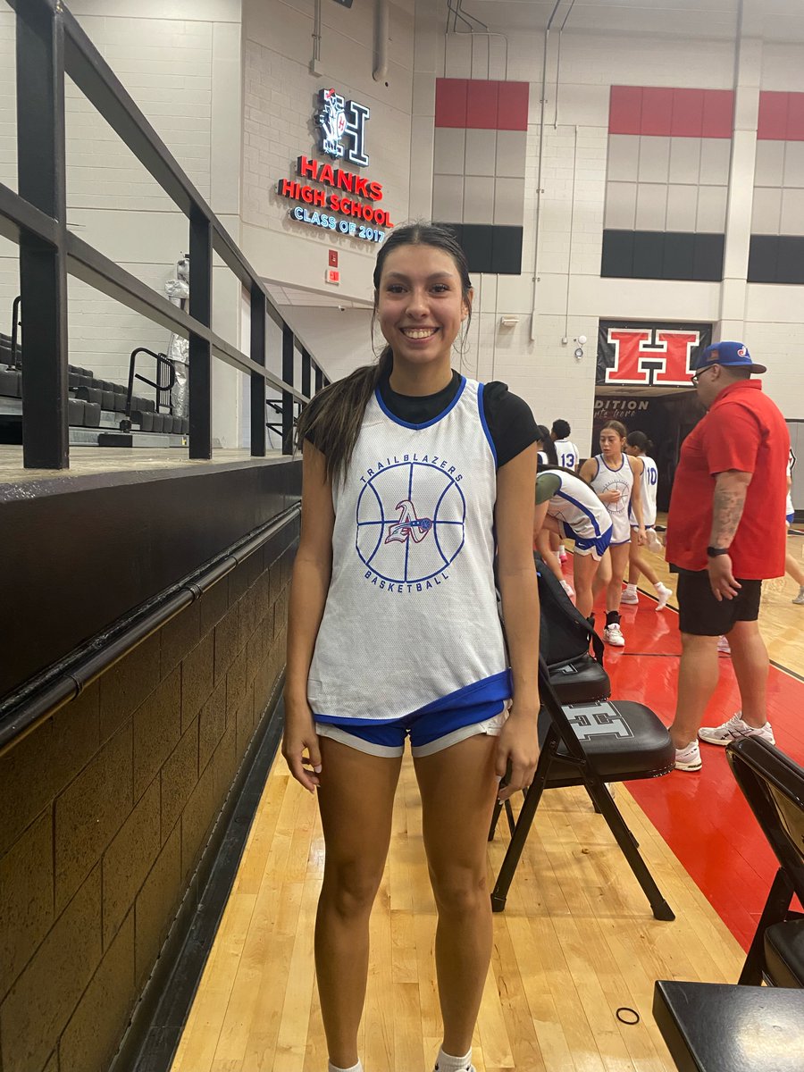 Player of the Game!!
Burges vs Americas
Kylie Marquez
Americas, #12
2026, 5'7, G
18 Points
3.8 GPA